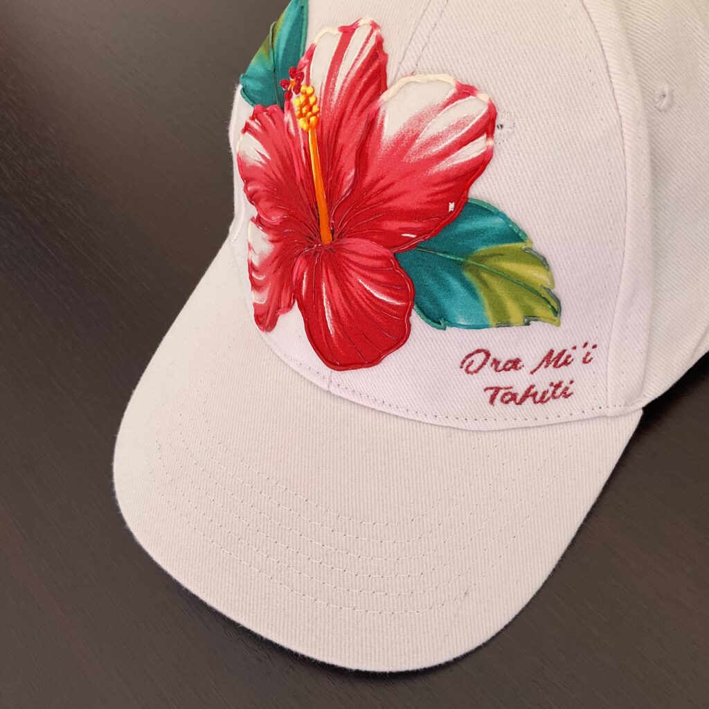 Casquette Hibiscus White motif cote