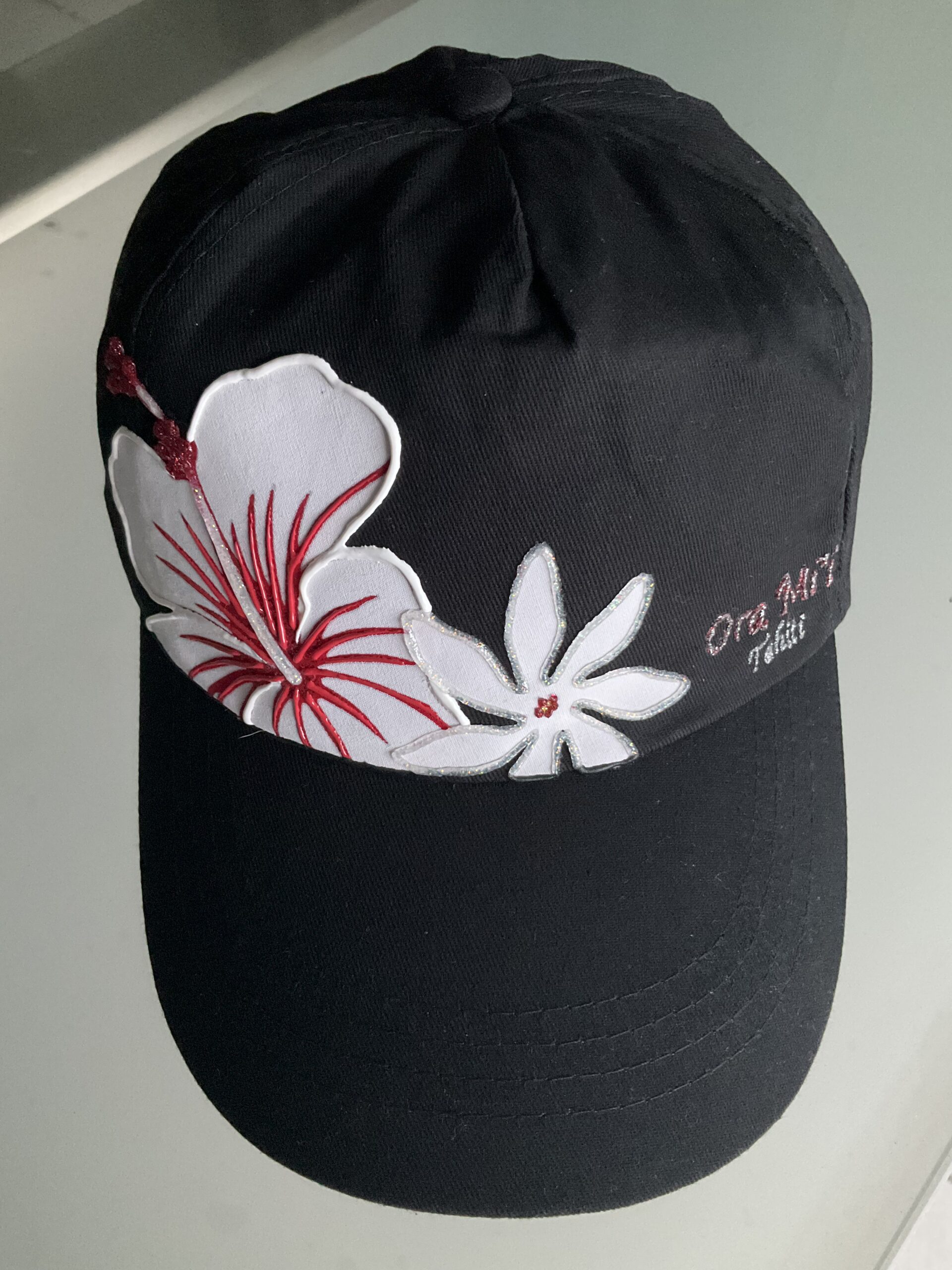 Casquette Hibiscus blanc Black face