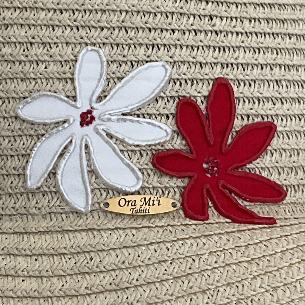 Motif Chapeau Hibiscus blanc Off White