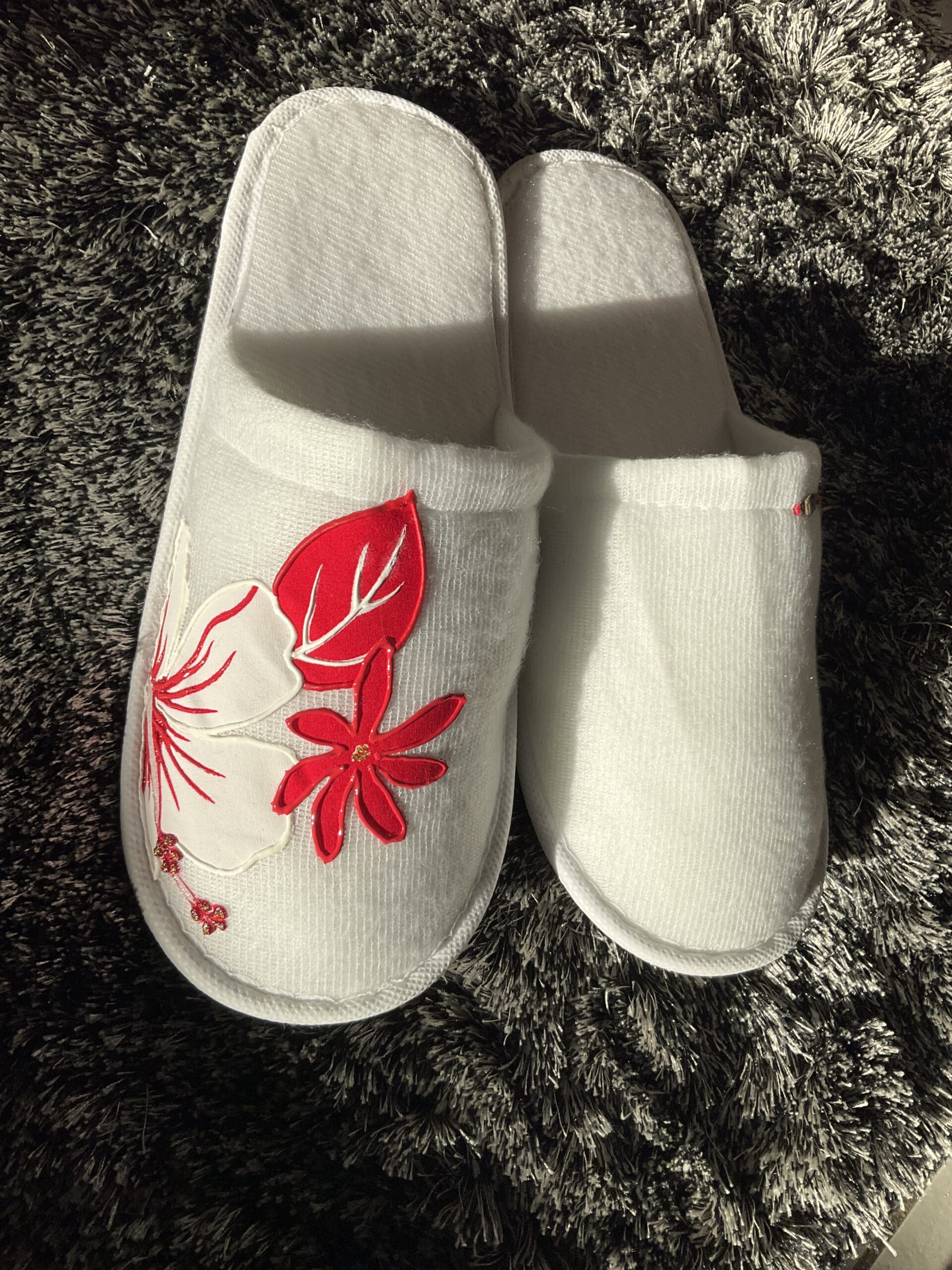 Pantoufles Hibiscus White blanc haut