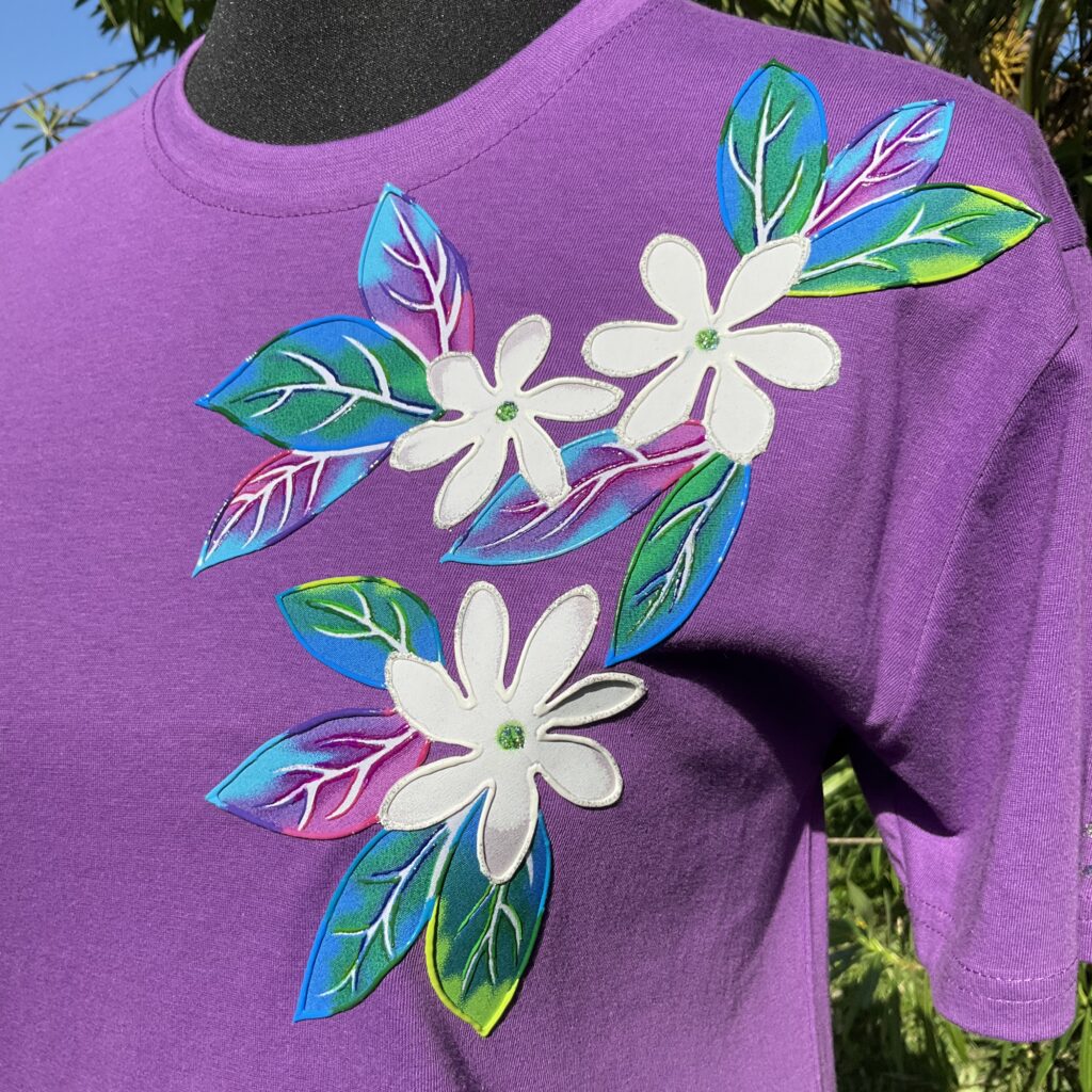 Purple tiare violet detail