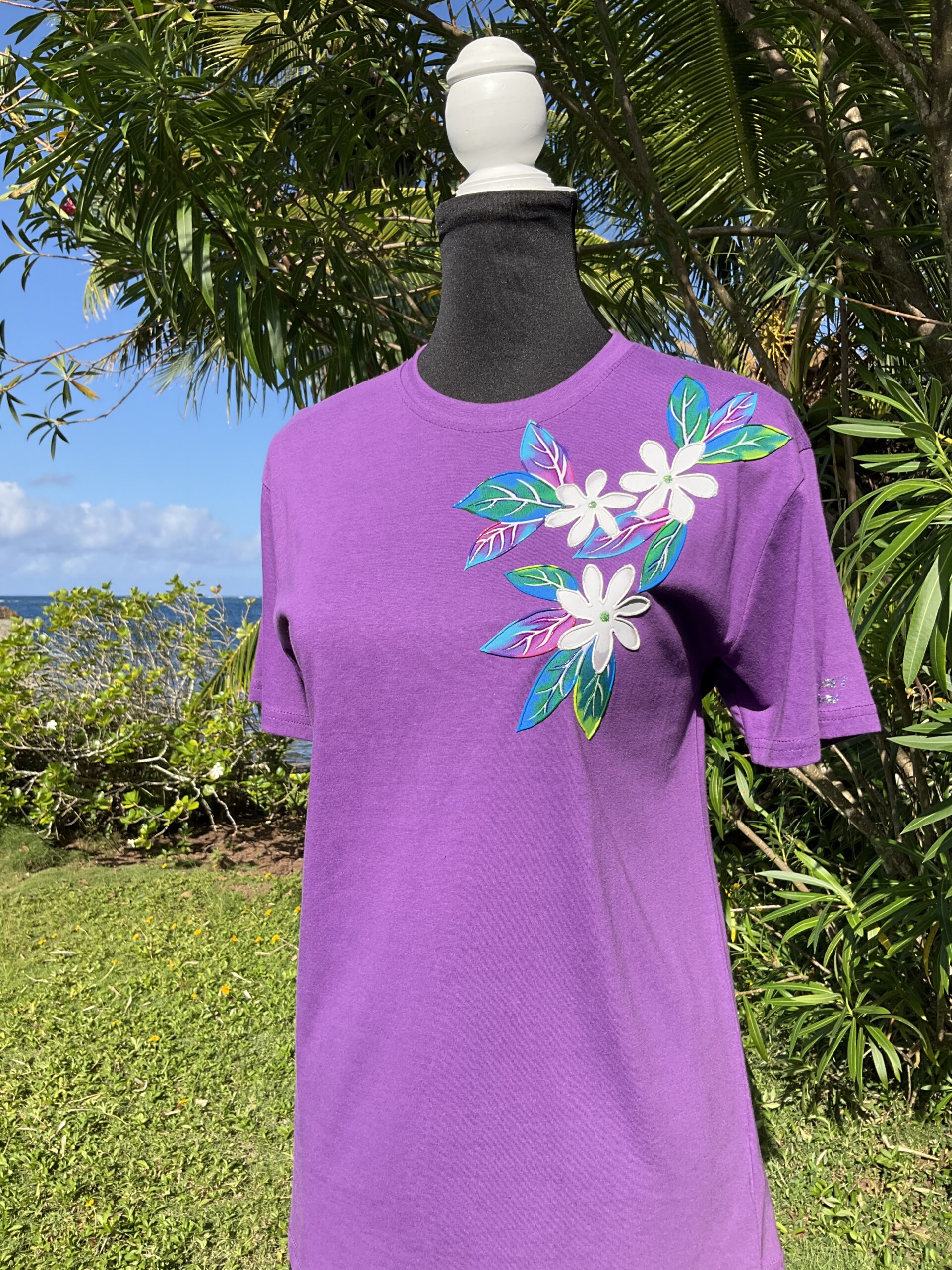 Purple tiare violet face