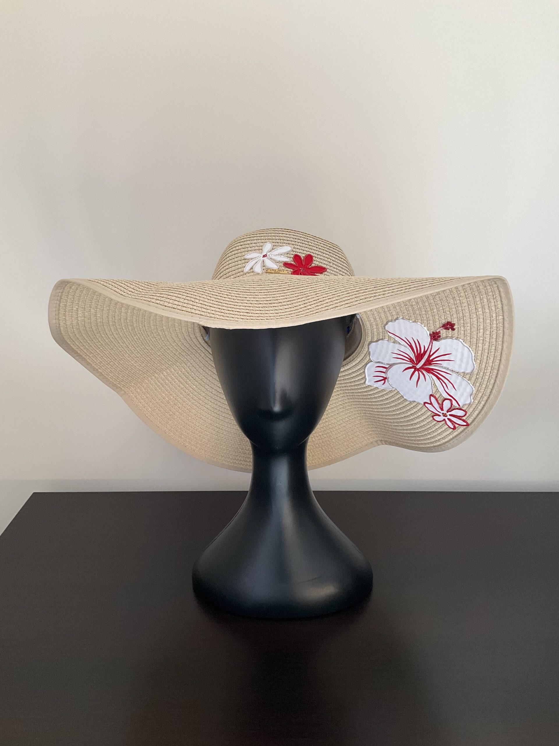 Support Chapeau Hibiscus blanc Off White