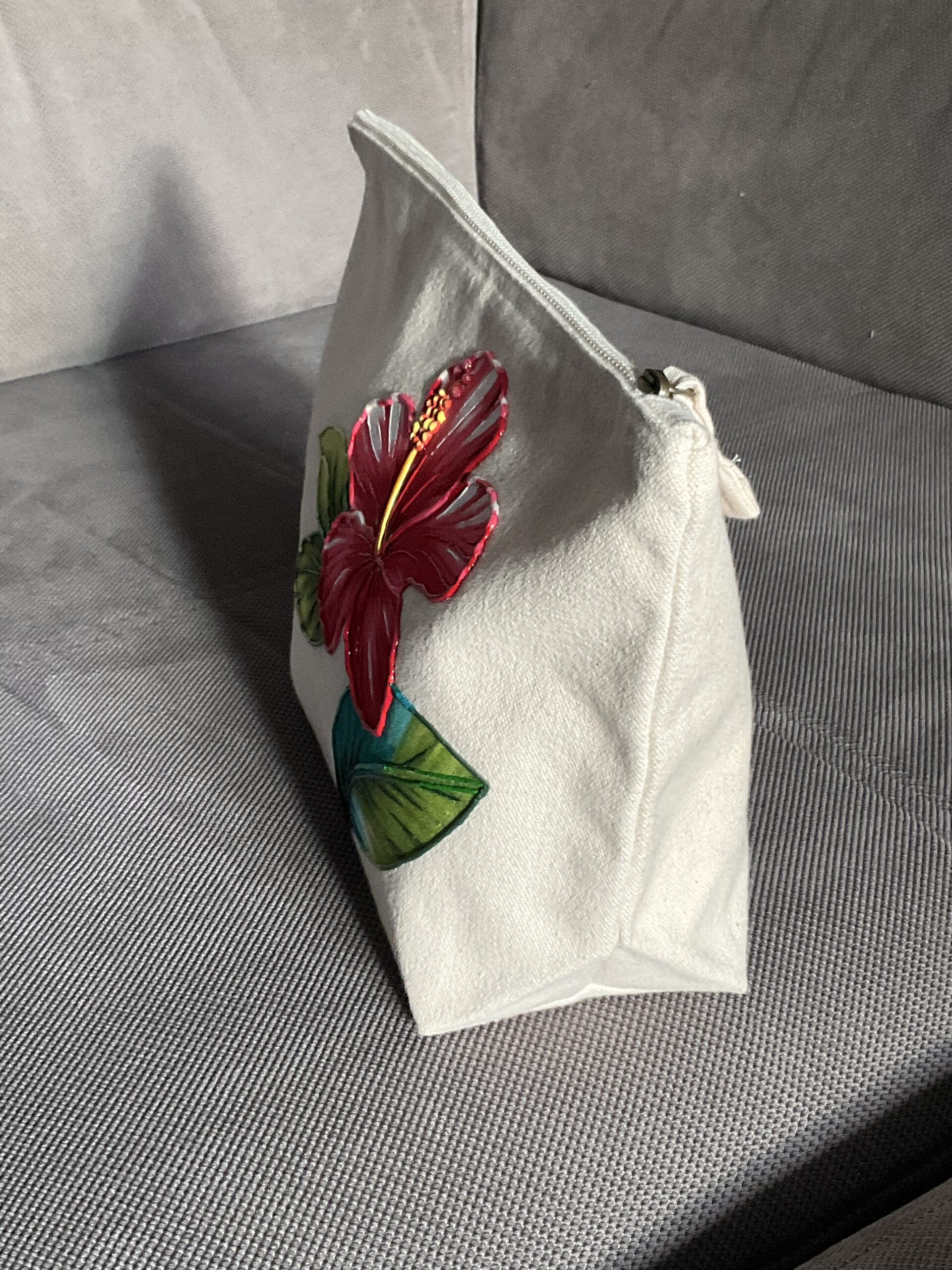 Trousse de toilette Hibiscus profil