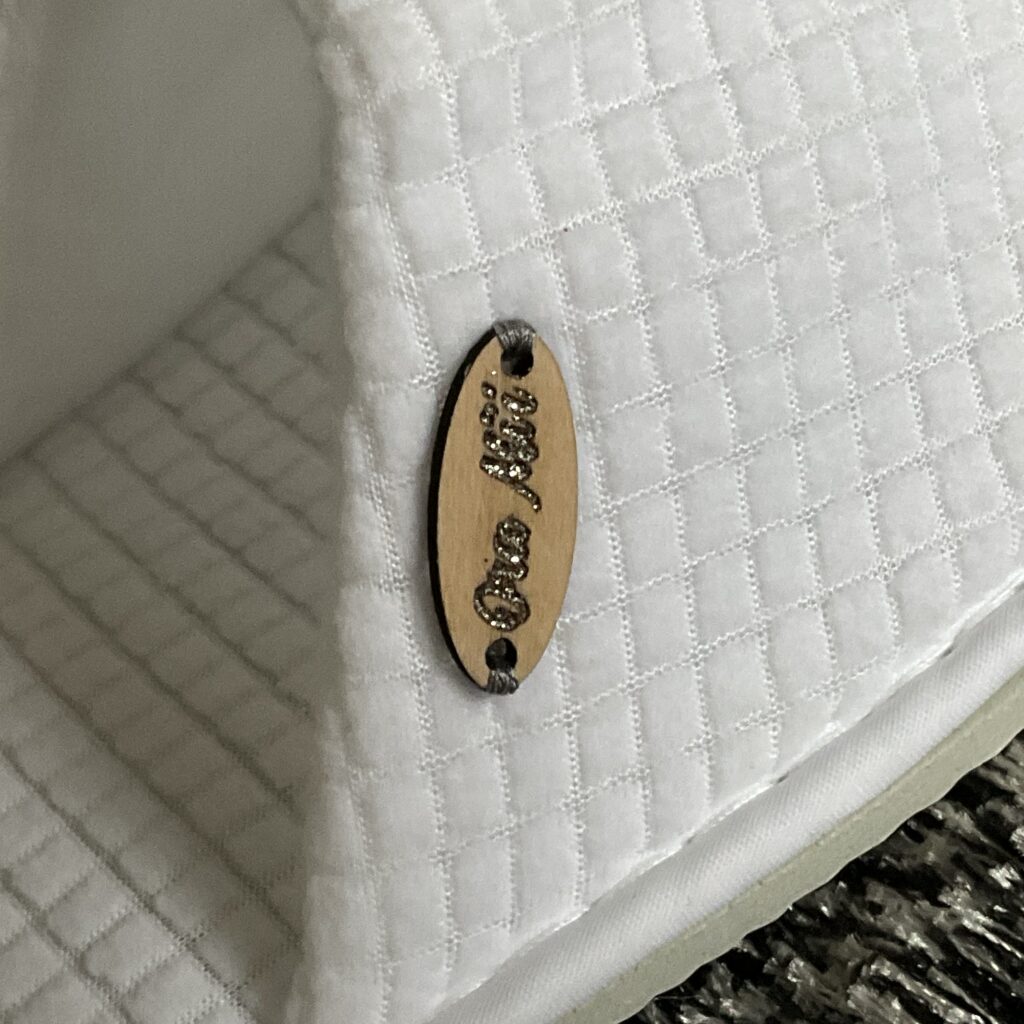 Pantoufles Dog Chocolate White signature