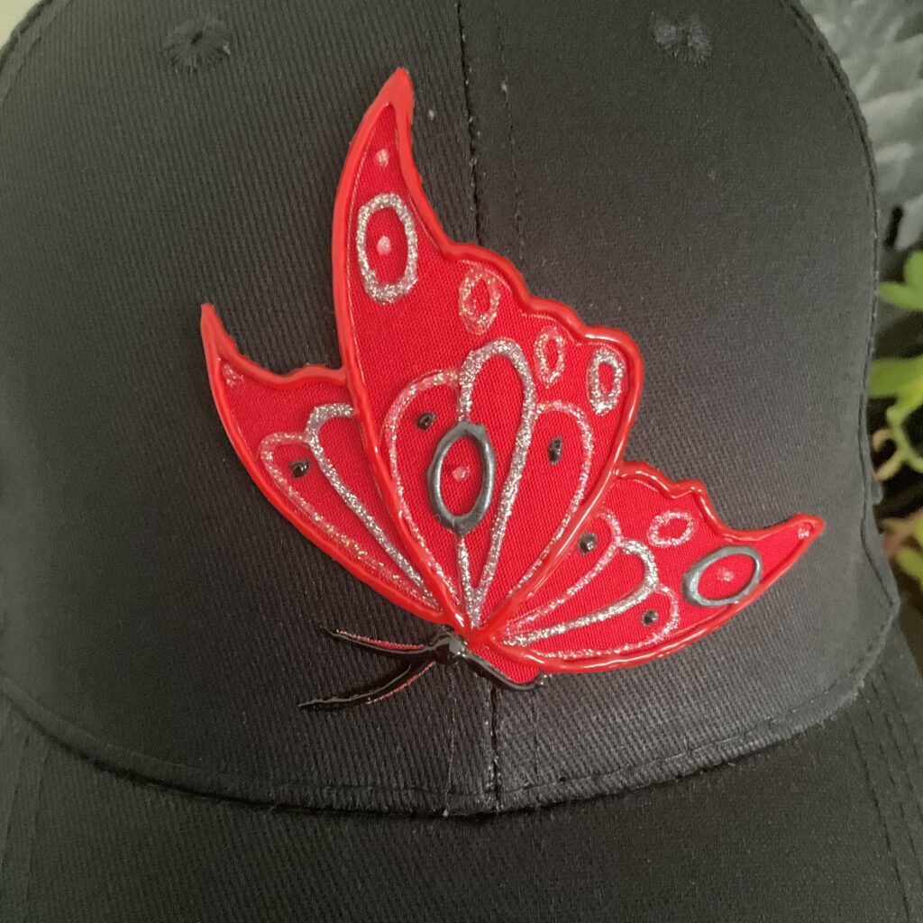Casquette Papillon Red Black motif