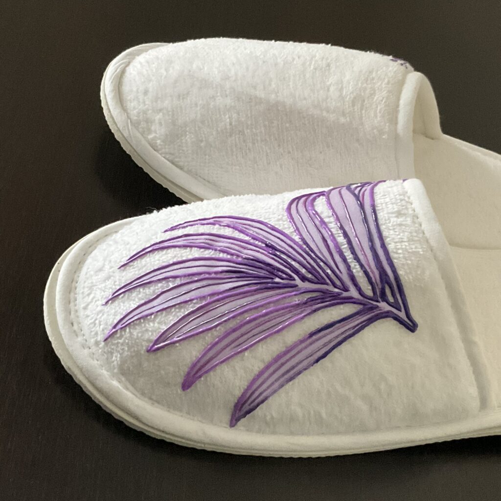 Pantoufles Plum White feuille