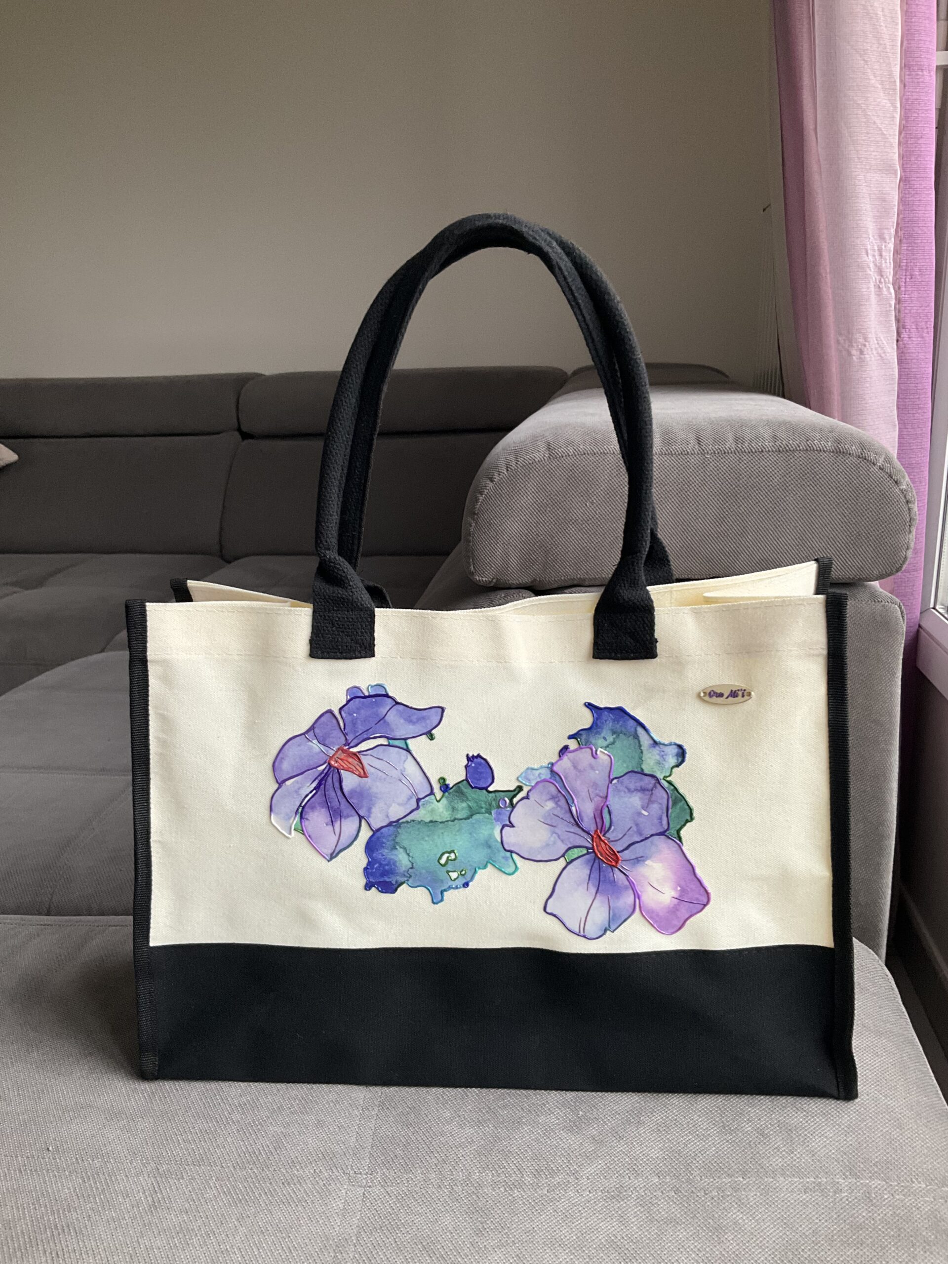 Sac Flower Plum Black White face